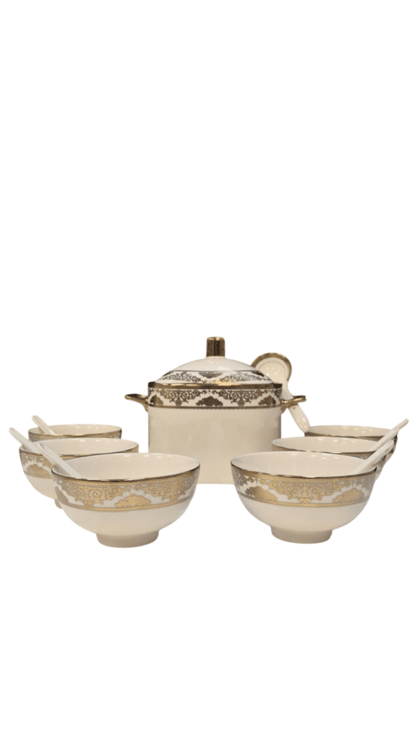Un elegante set da zuppa composto da 15 pezzi, 6 cucchiai, 6 ciotole, 1 ciotola con relativo coperchio e 1 cucchiaio grande da zuppa. - immagine 2